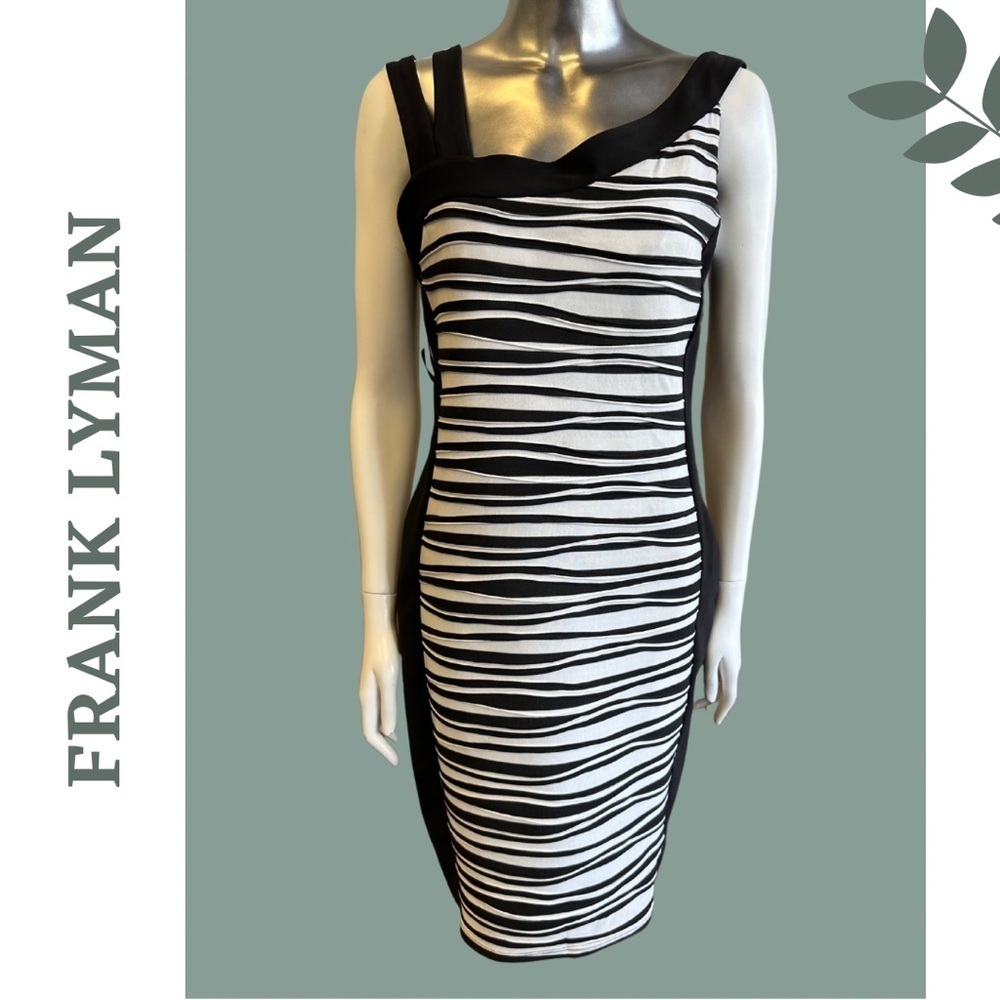 Frank Lyman Black White Stretch Ribbed Knit Body Hugging Sleeveless Dress Size 8